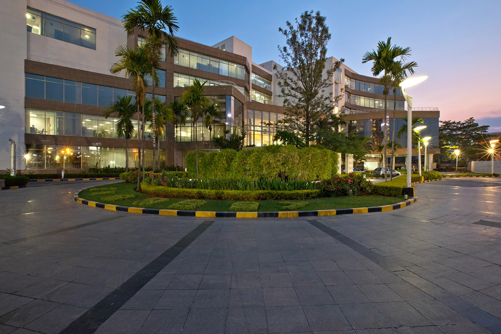 Embassy Signet Cessna Business Park